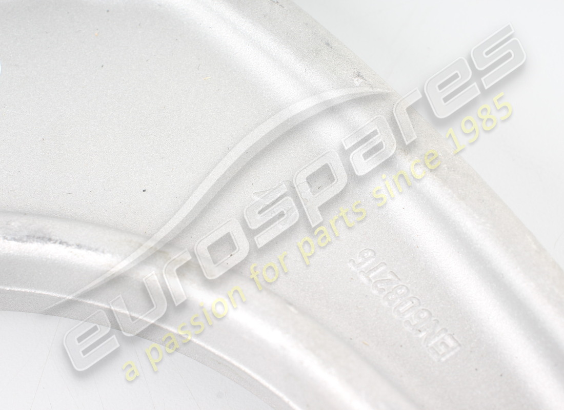 new maserati rh front upper lever. part number 670031994 (3)