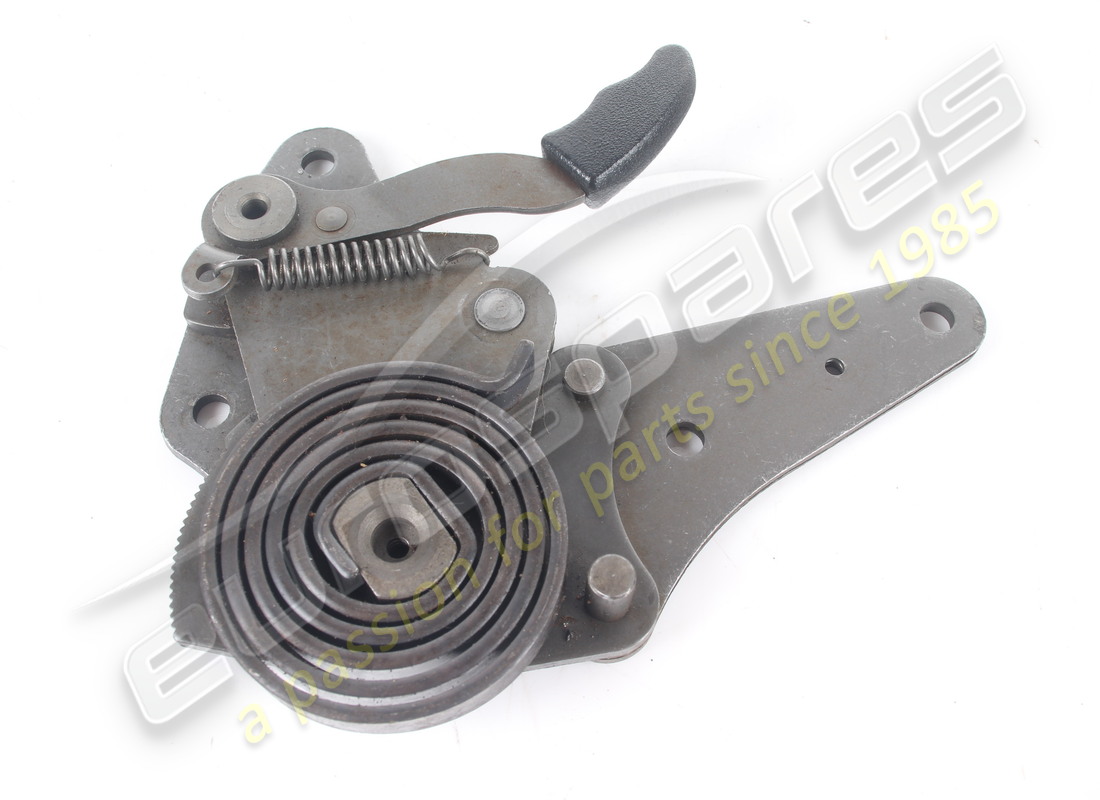 USED FERRARI LH BRACKET. PART NUMBER 62515100 (1) used ferrari lh bracket. part number 62515100 (1)