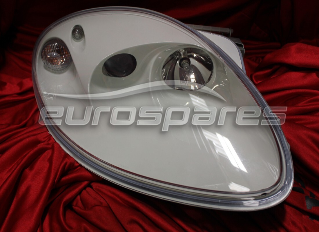 new ferrari rh headlight low/high beam auvus white. part number 72001394 (1)