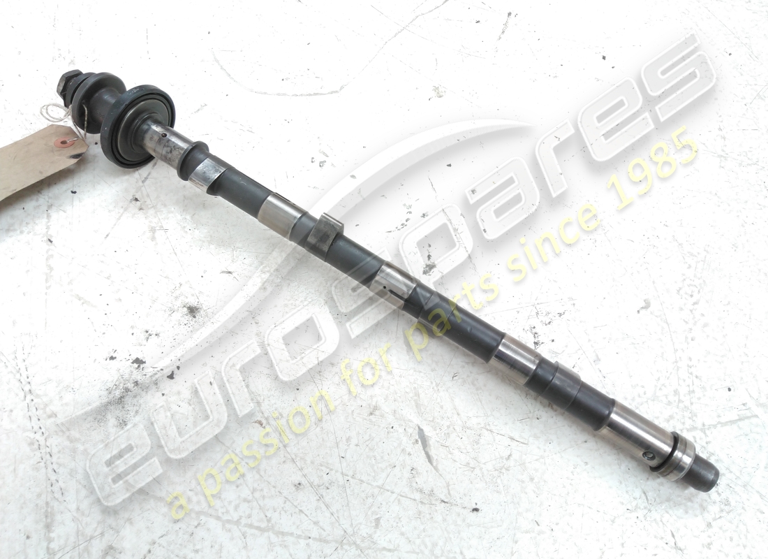 used ferrari rh inlet camshaft. part number 108437 (2)