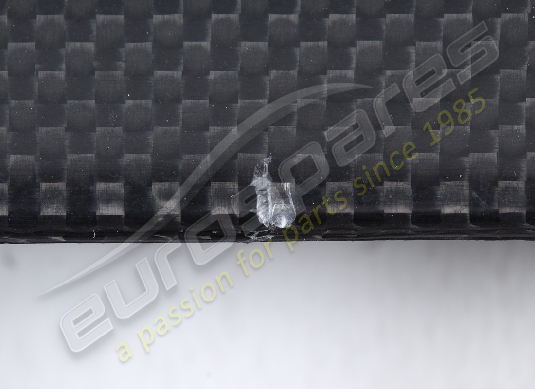 used ferrari rh front panel -carbon pan. part number 68600800 (7)