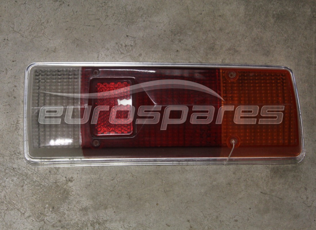 NEW Maserati RH REAR LENS . PART NUMBER 006744073 (1)