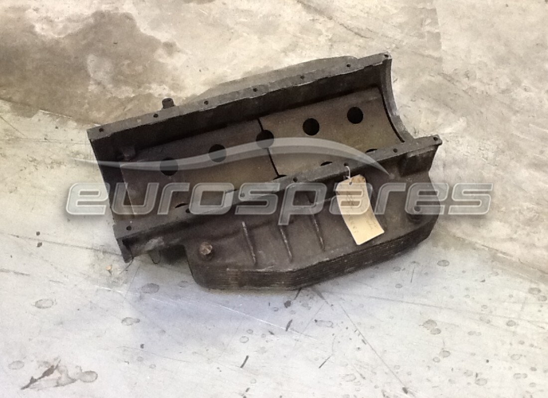 used ferrari oil sump complete. part number 108887 (1)