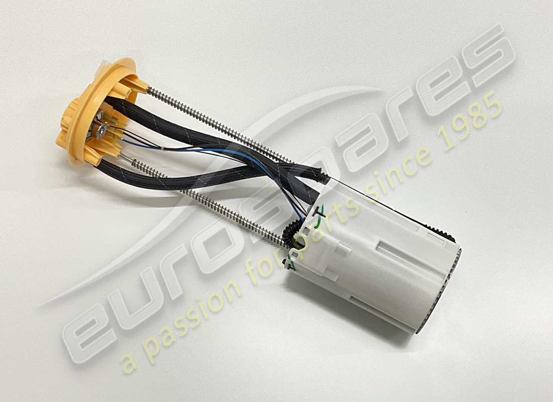 new eurospares rh complete fuel pump. part number 239817 (1)