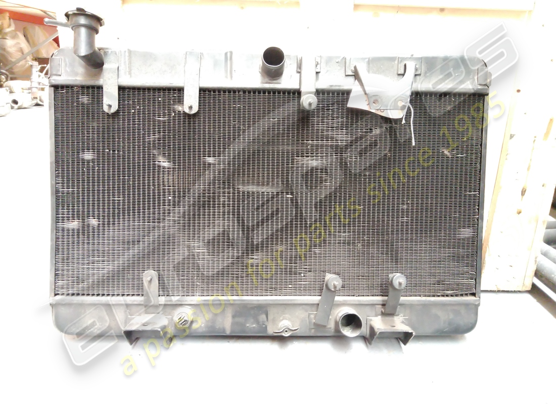 USED Ferrari WATER RADIATOR . PART NUMBER 114707 (1)