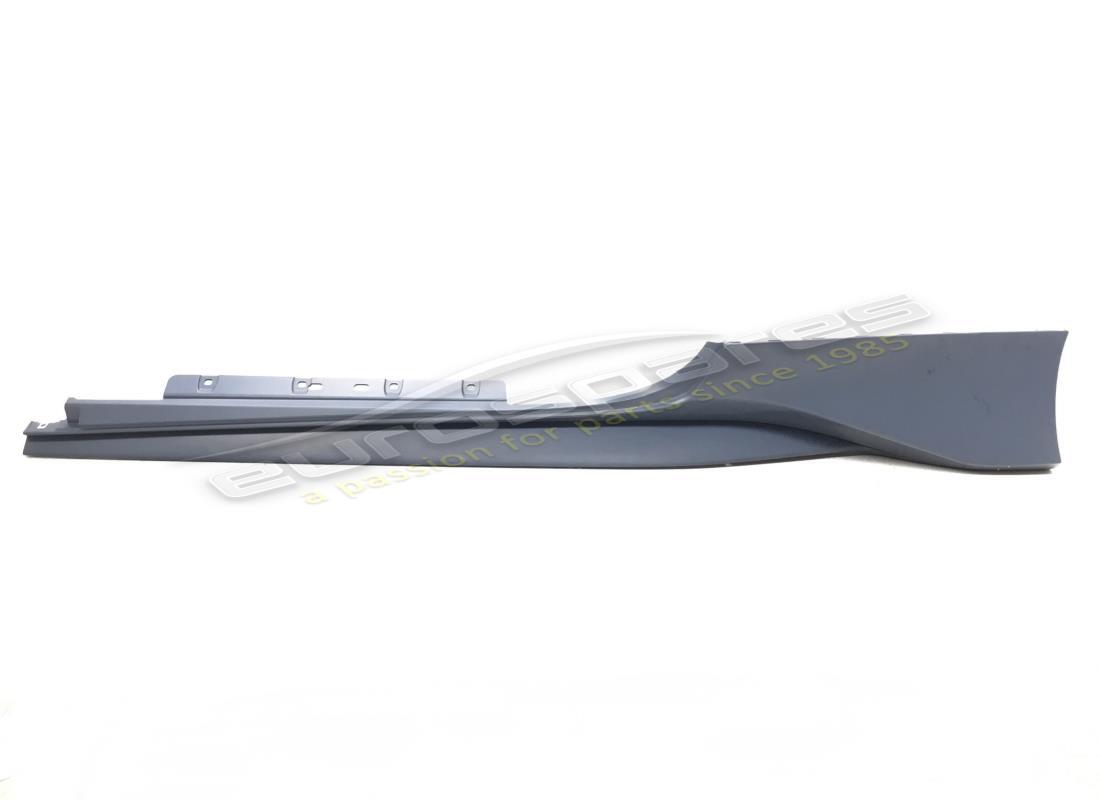 new ferrari complete lh underdoor trim. part number 89265410 (1)