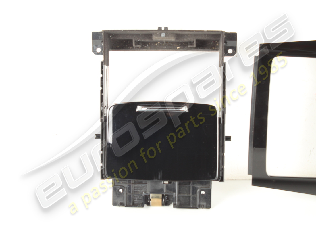 used maserati tunnel glove compartment bla. part number 673011000 (2)