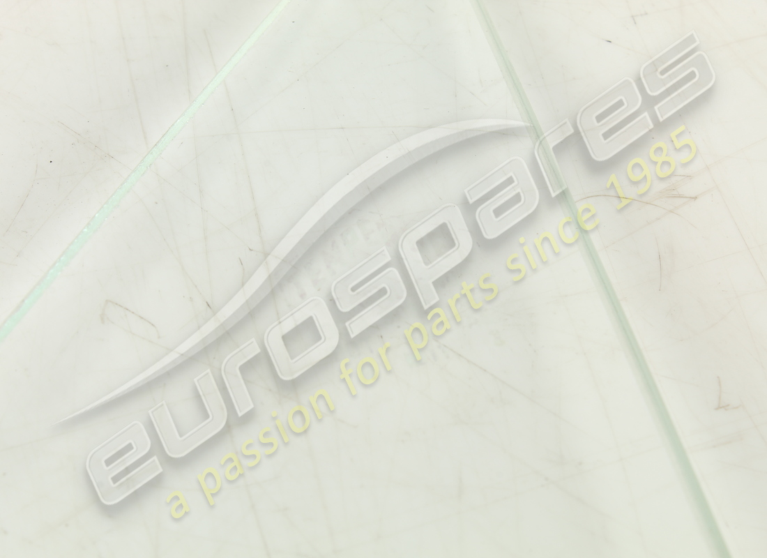 new ferrari lh quarter light glass. part number 2533052900 (2)