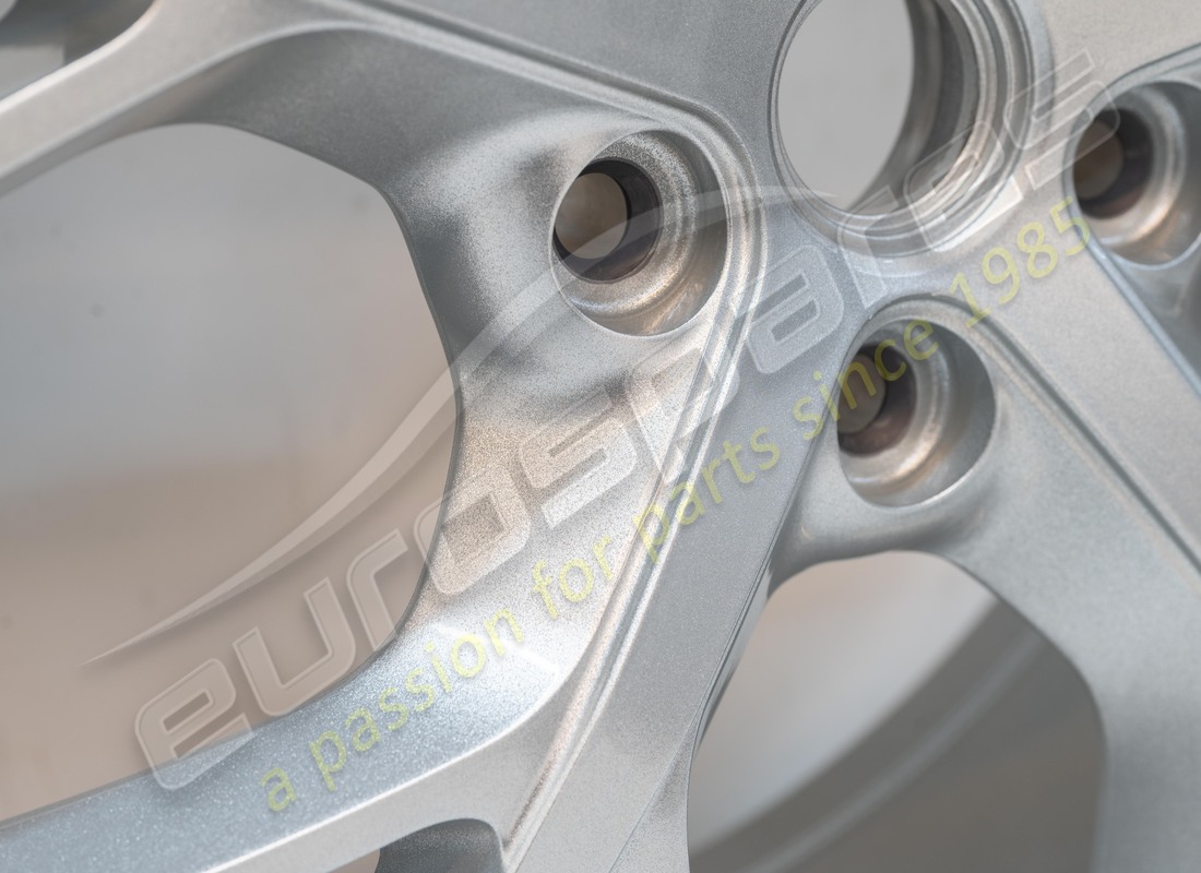 new ferrari genuine 20 forged wheels, paint finish, sparkling silver. part number 70004983 (3)