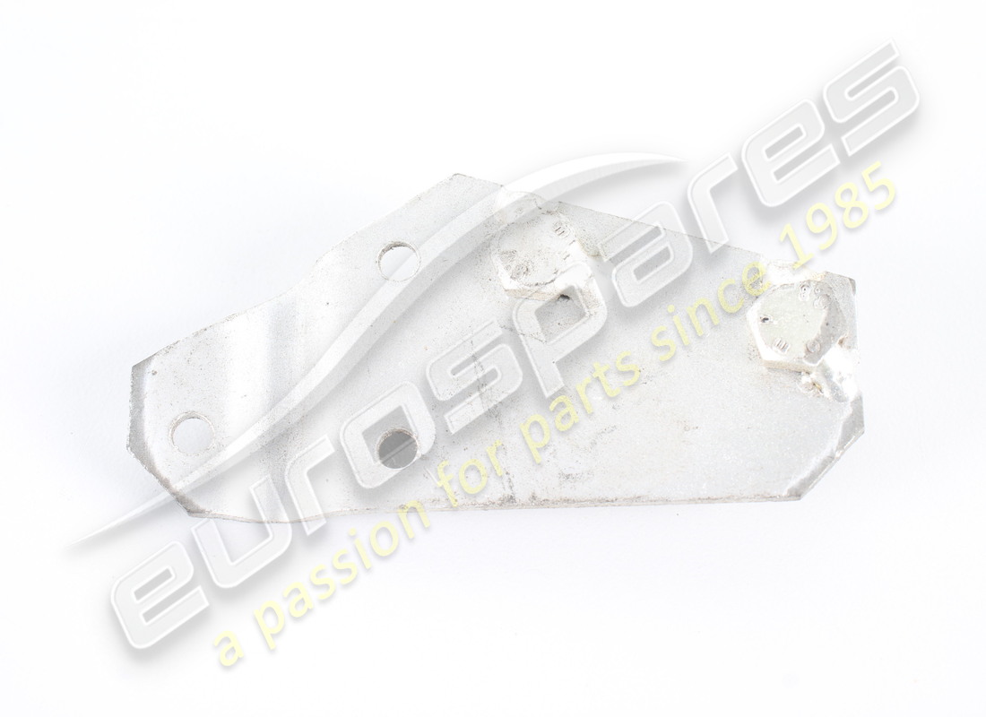 new ferrari bracket. part number 110093 (1)