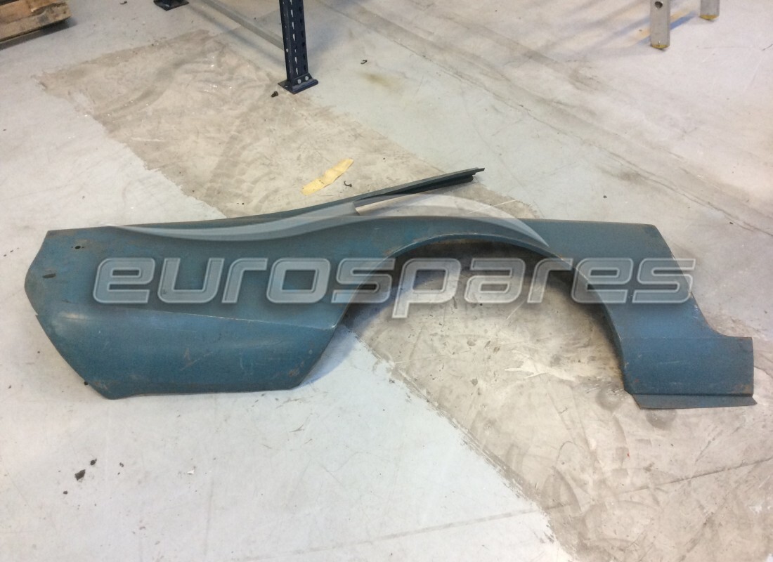 new ferrari rk rear wing panel. part number 2512090407 (1)