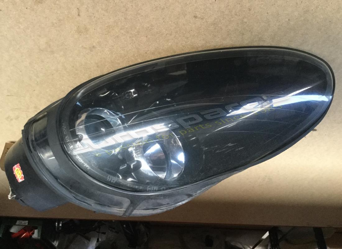 USED Maserati LH FRONT HEADLIGHT . PART NUMBER 209682.. (1)