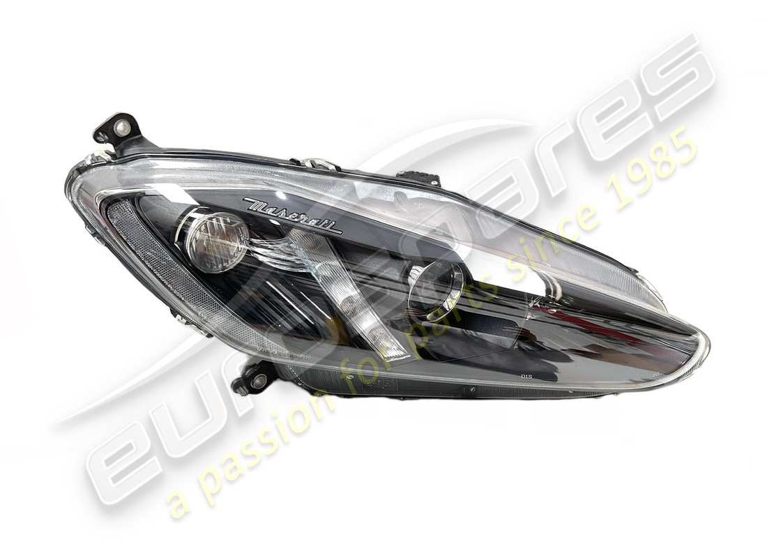 new maserati rh headlight (black frame). part number 350571 (1)
