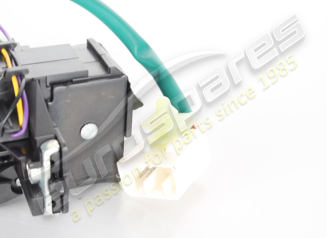 new maserati trunk hood lock. part number 67826200 (3)
