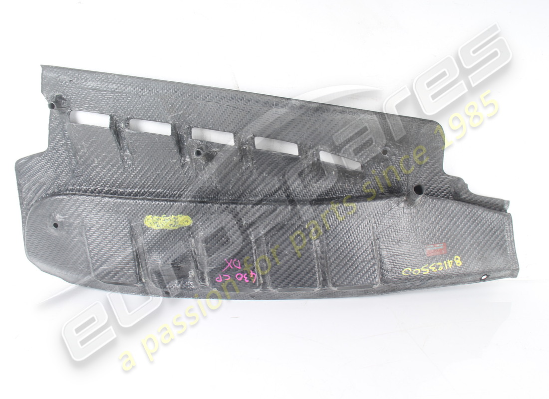 used ferrari rh front panel. part number 80122500 (4)