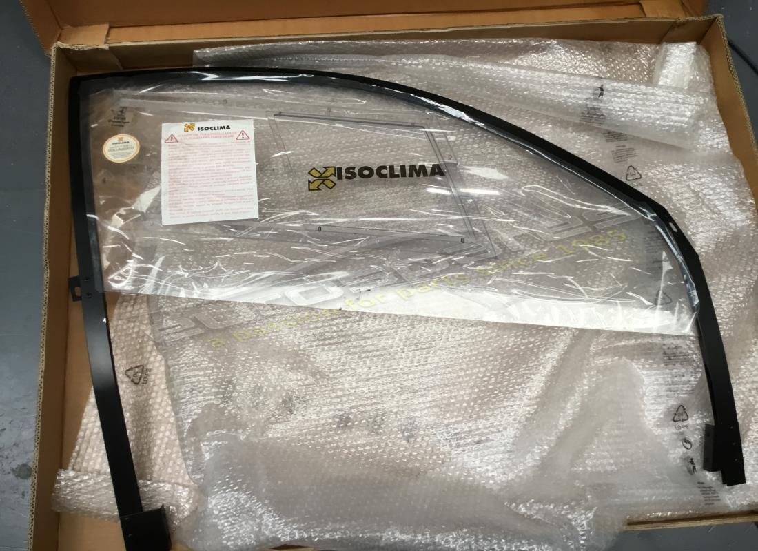 new ferrari rh door frame. part number 69659900 (1)