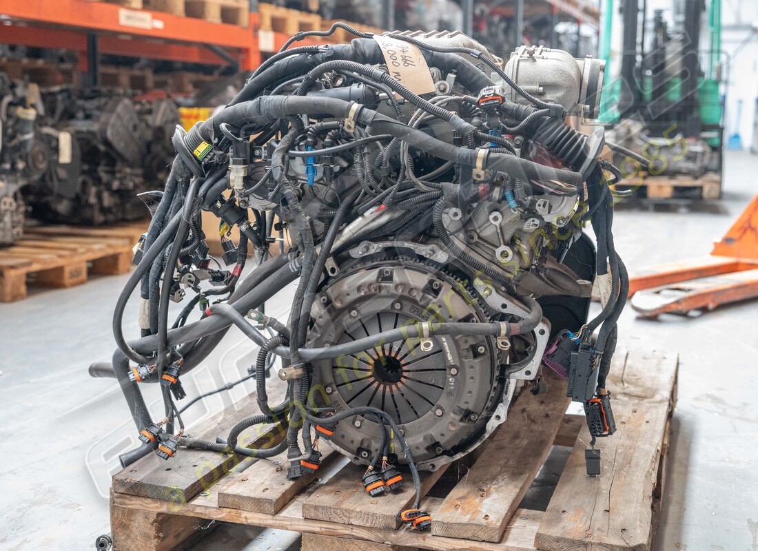 used ferrari 575m engine. part number 194666 (3)