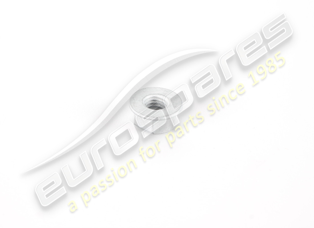 new porsche nut - vm 8. part number 90038000501 (1)