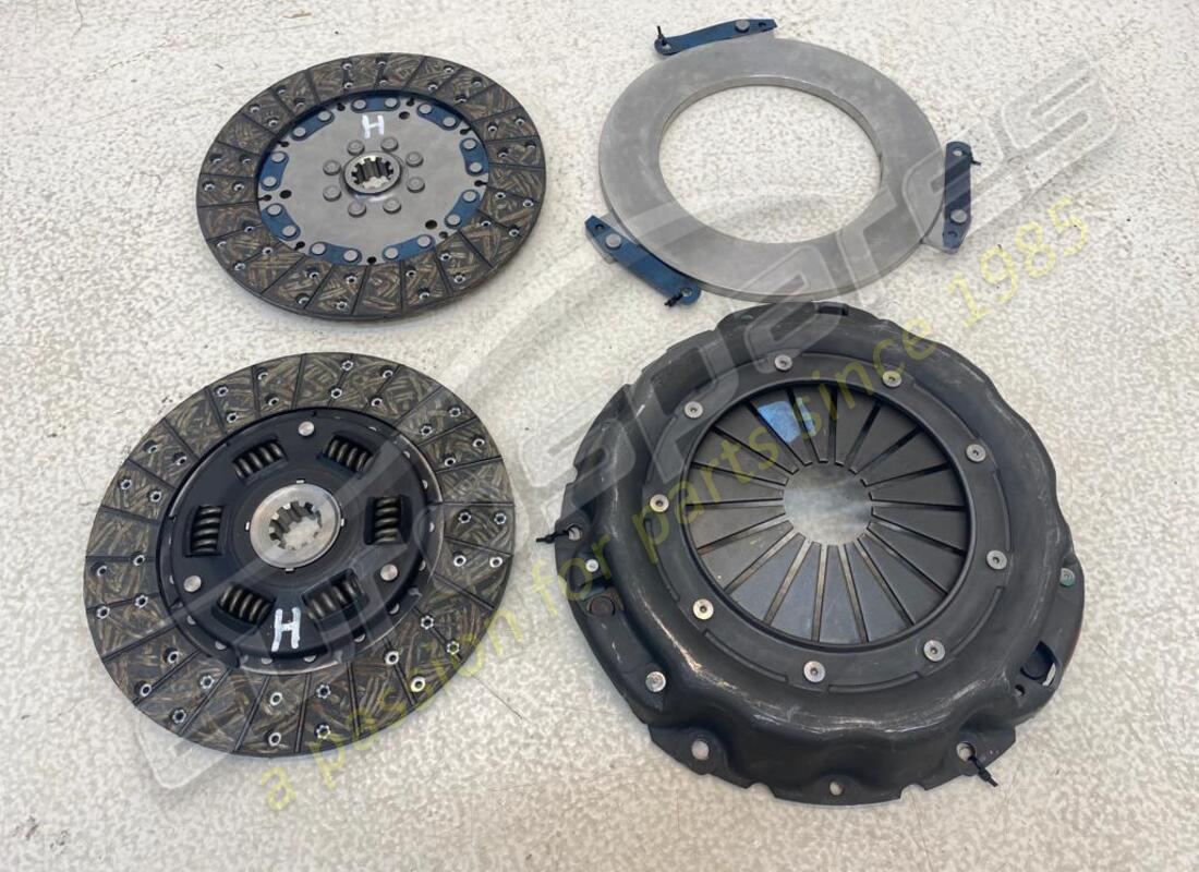 new eurospares clutch kit. part number 124680 (1)