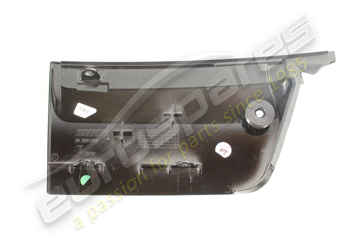 used ferrari lh cosmetic strip. part number 86914600 (4)