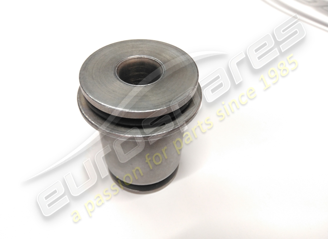 new eurospares bushing. part number 111616 (3)