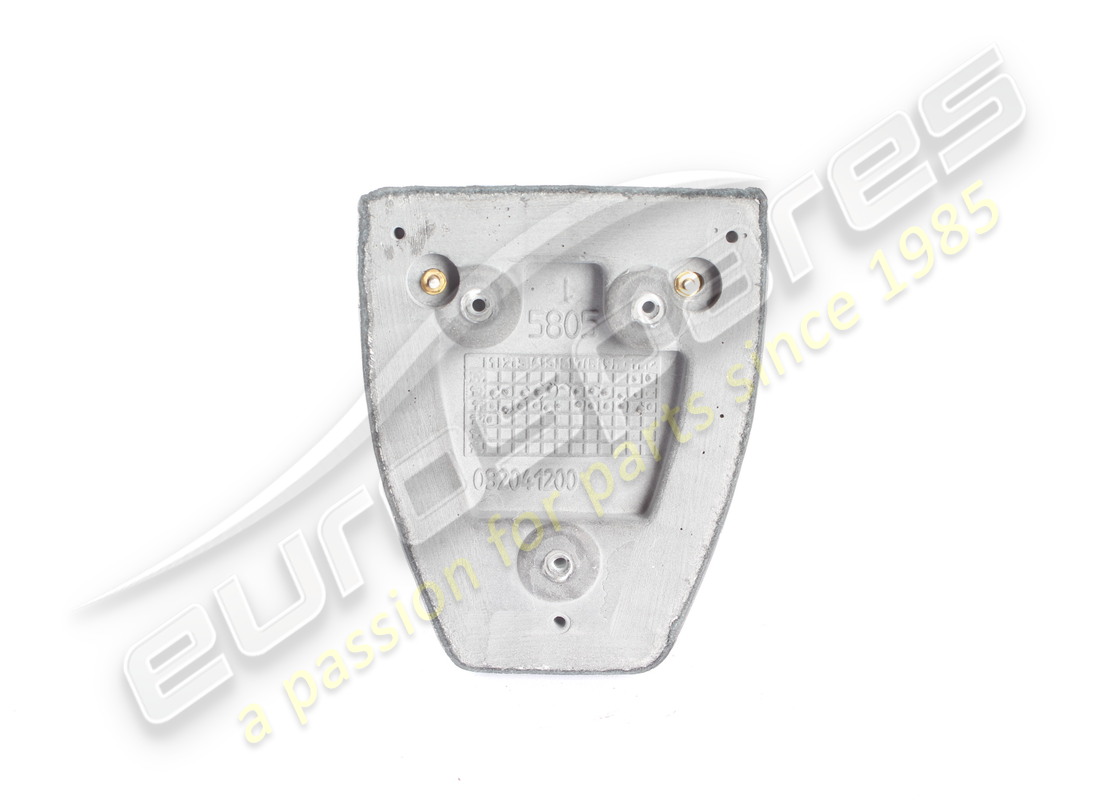 used ferrari central insert. part number 820518.. (3)