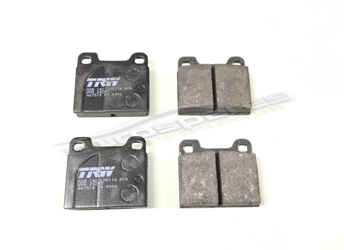 new lamborghini rear brake pad kits set of 4. part number 003220800 (1)