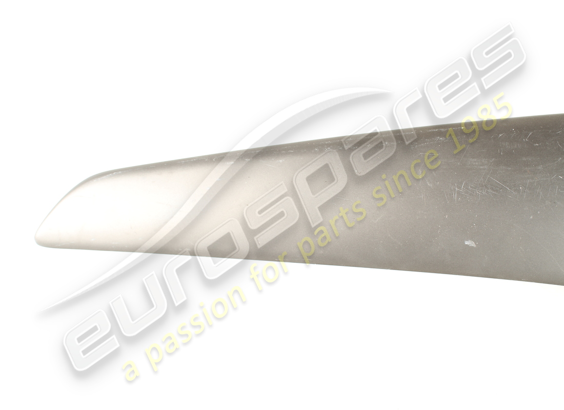 used ferrari front rh spoiler. part number 81761910 (4)