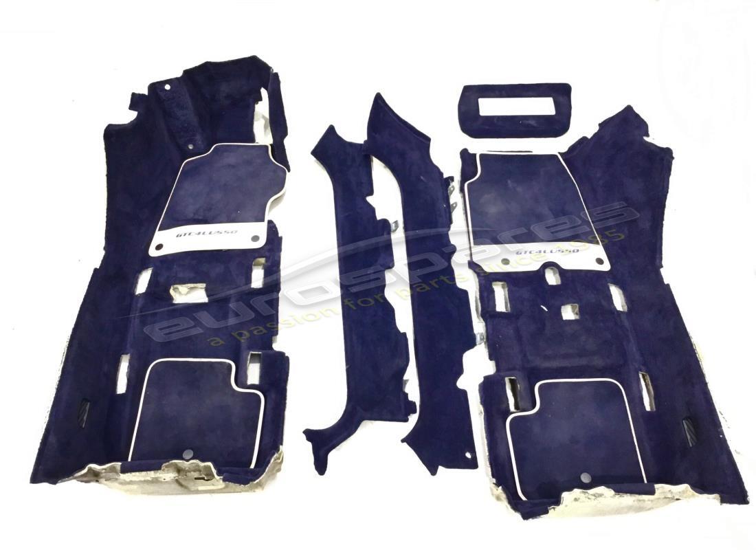USED Ferrari RHD MATS SET . PART NUMBER 870670000 (1)