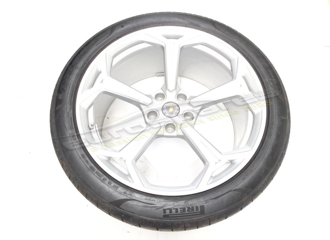 USED Lamborghini REAR WHEEL . PART NUMBER 4ML601025L (1)