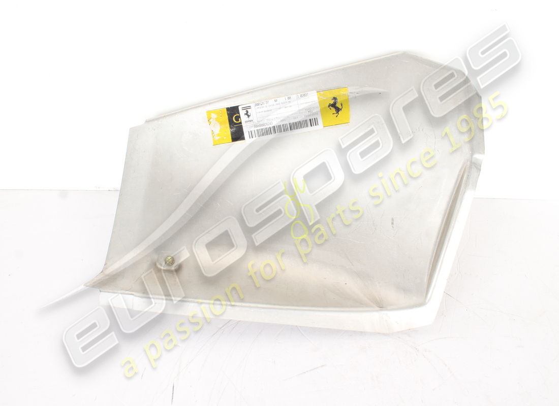 new ferrari lh plate. part number 175737 (1)