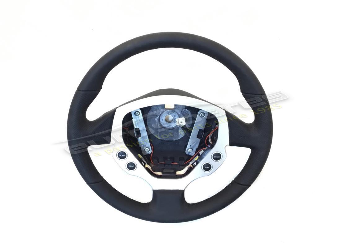 new ferrari 612 steering wheel. part number 68070900 (1)