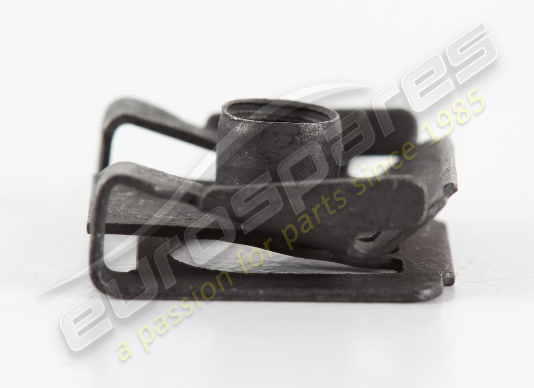 new lamborghini snap nut clamp. part number n90356204 (2)
