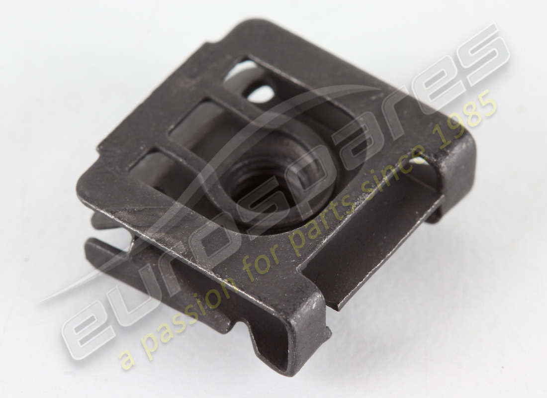 new lamborghini snap nut clamp. part number n90356204 (3)