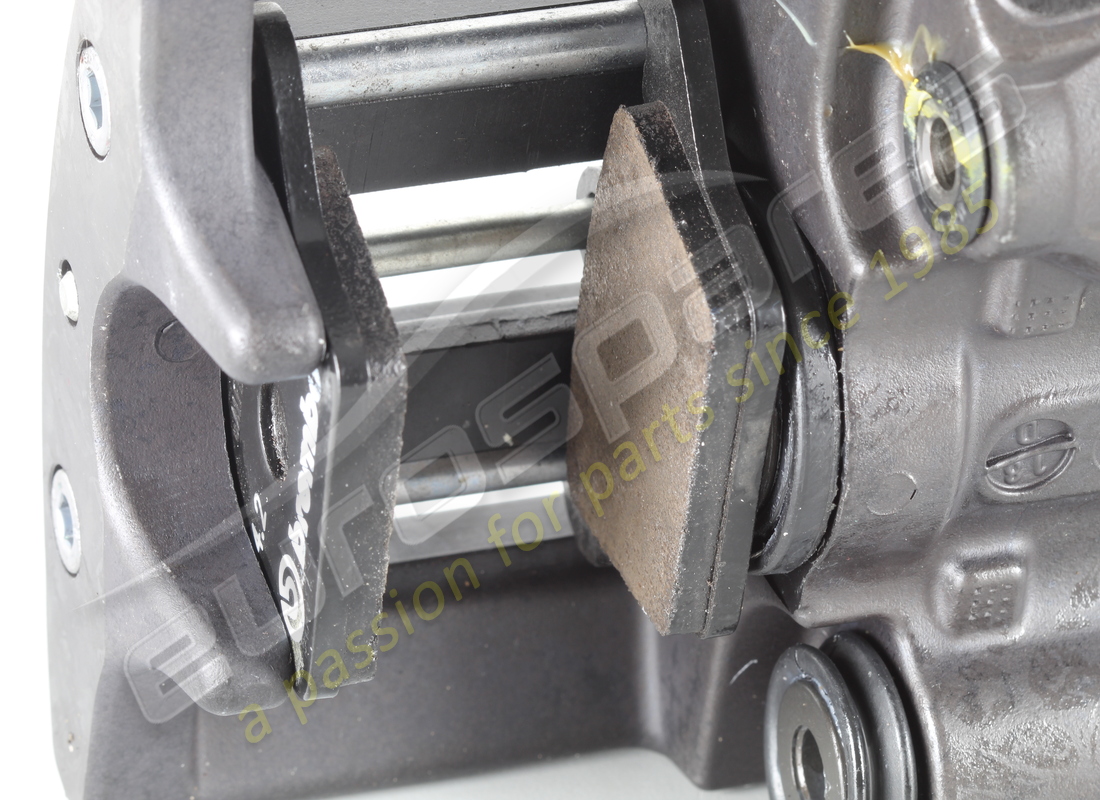 new ferrari rh caliper for hand brake. part number 228046 (5)