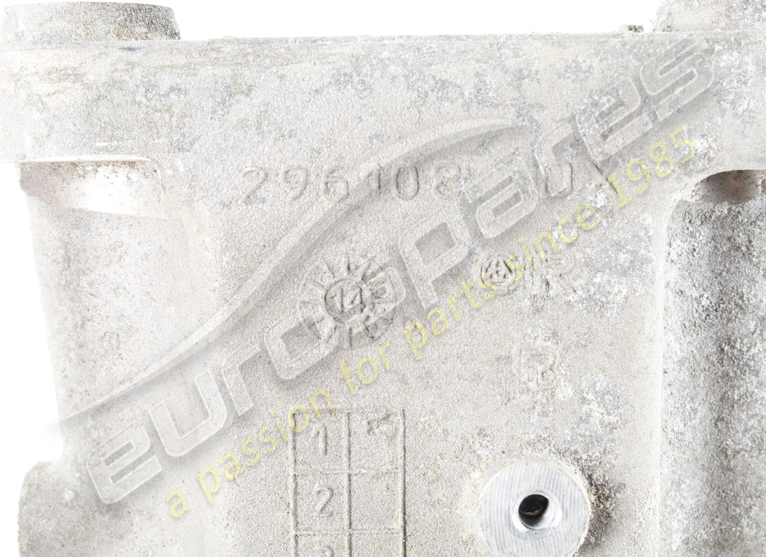 USED FERRARI RH ENGINE STRUT. PART NUMBER 337069 (4) used ferrari rh engine strut. part number 337069 (4)