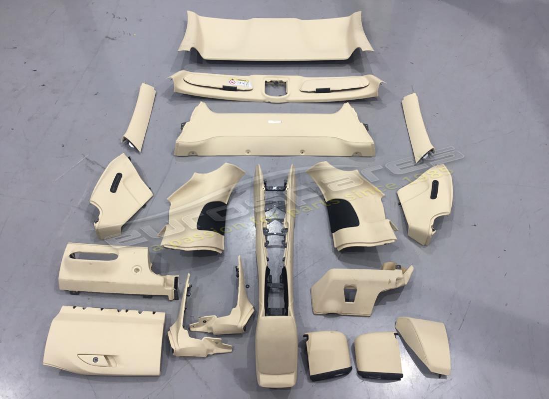 new ferrari rhd cream centre console panels kit. part number 874527000 (1)
