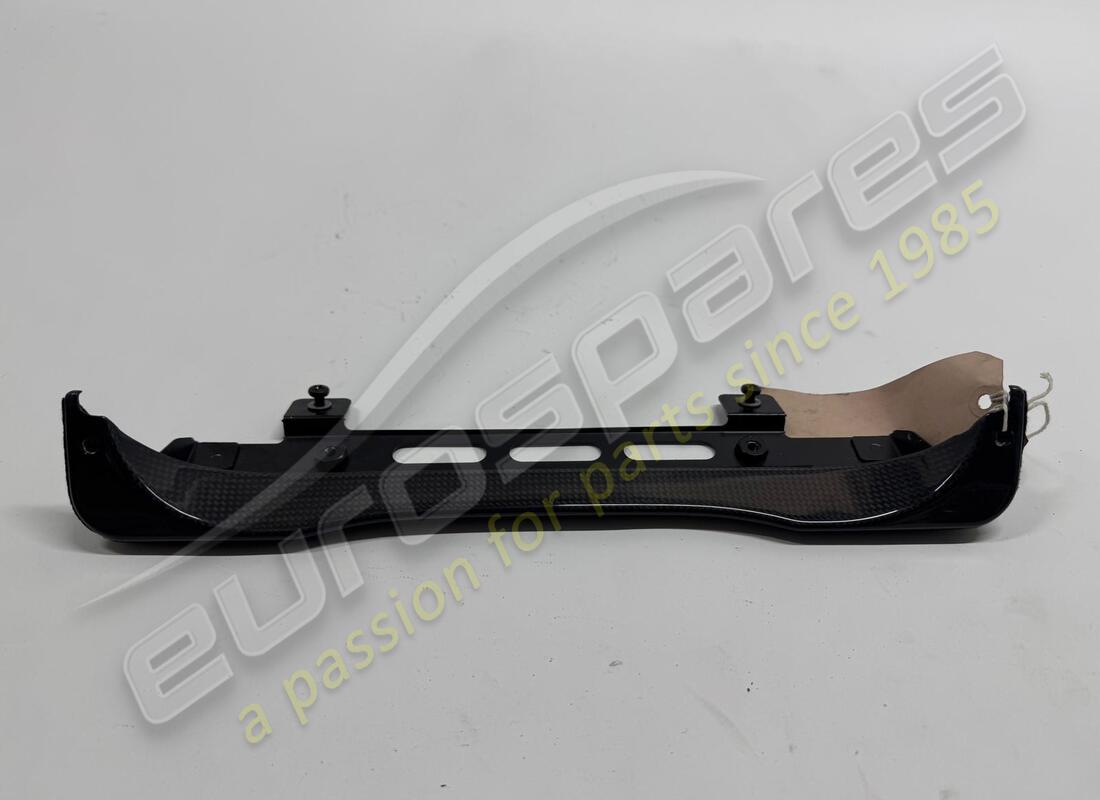 USED Ferrari CARBON DASH LOWER MOULDING . PART NUMBER 69131100 (1)