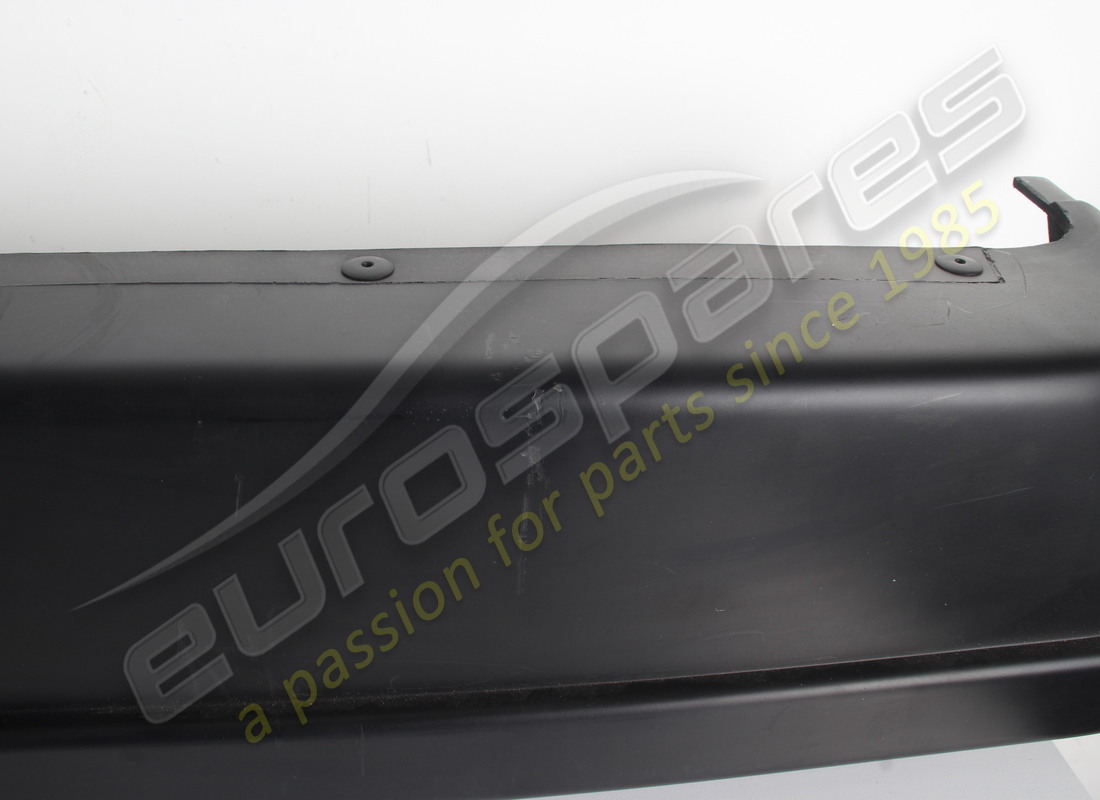 new (other) ferrari rear bumper. part number 60573600 (6)