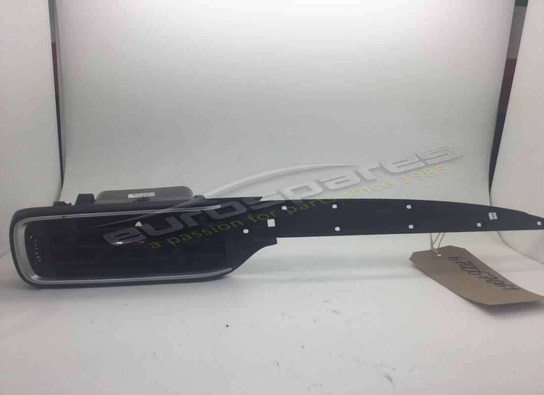 used maserati lh front air vent rhd part number 670067061 (1)