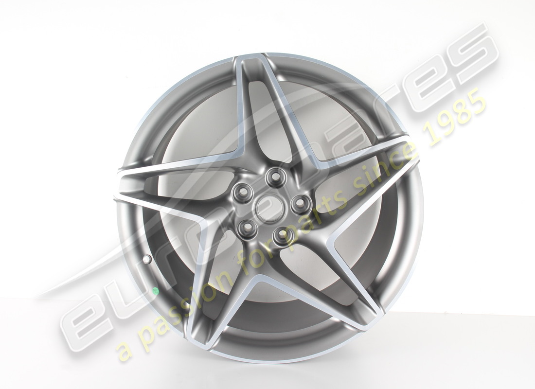 new ferrari rh rear wheel. part number 861256 (1)