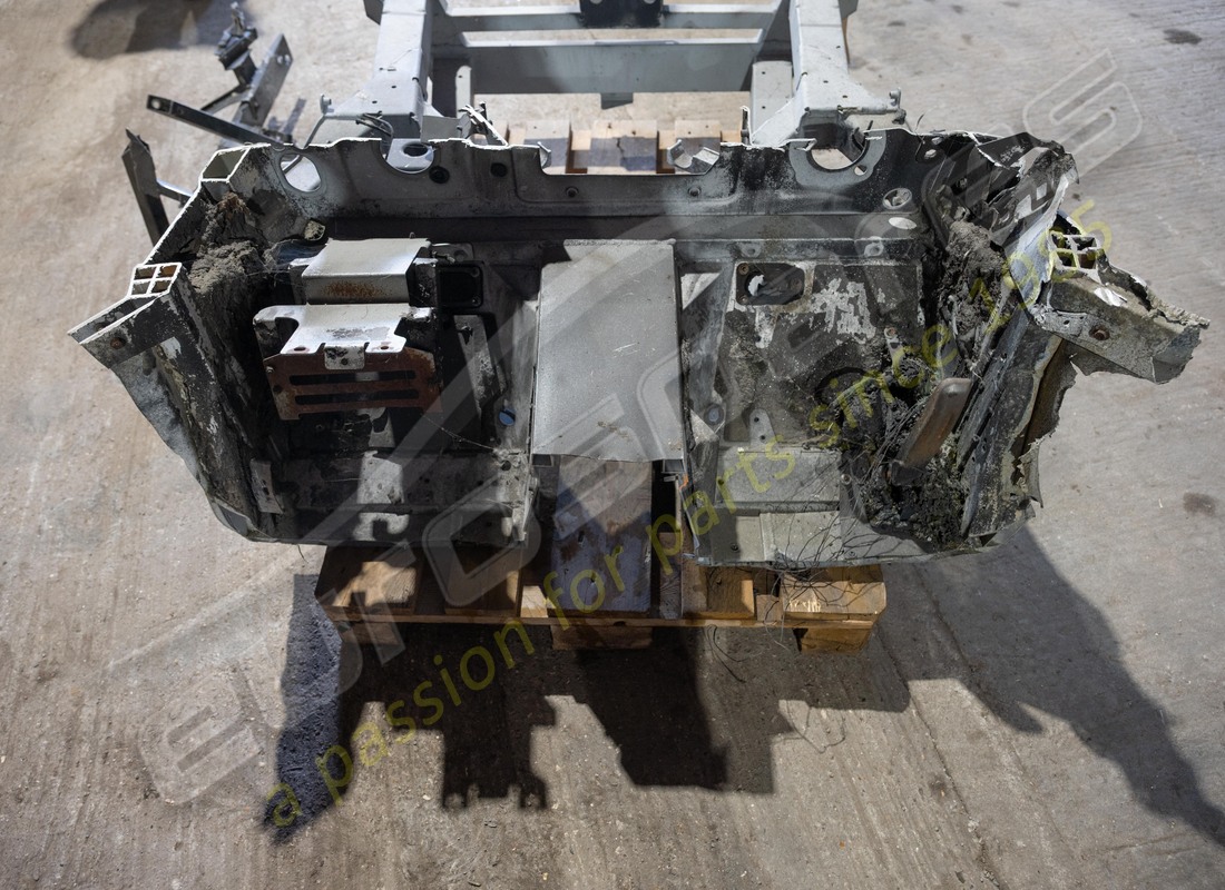 used lamborghini front end frame. part number 400805011f (9)