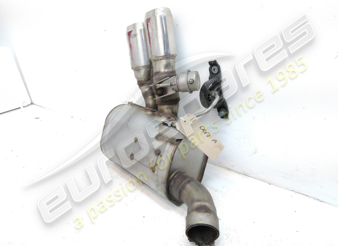 used maserati rear lh silencer. part number 204480 (2)