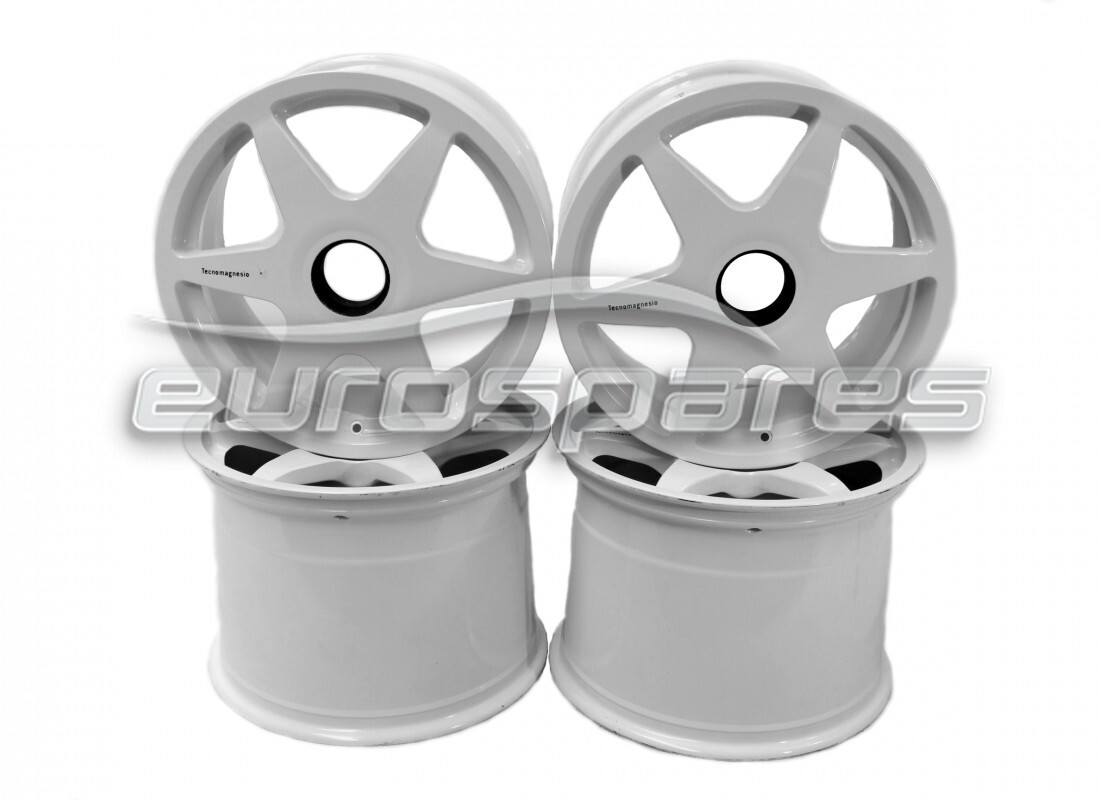 NEW Lamborghini SVR WHITE RACING CENTRE LOCK WHEELS SET . PART NUMBER LWHE046 (1)