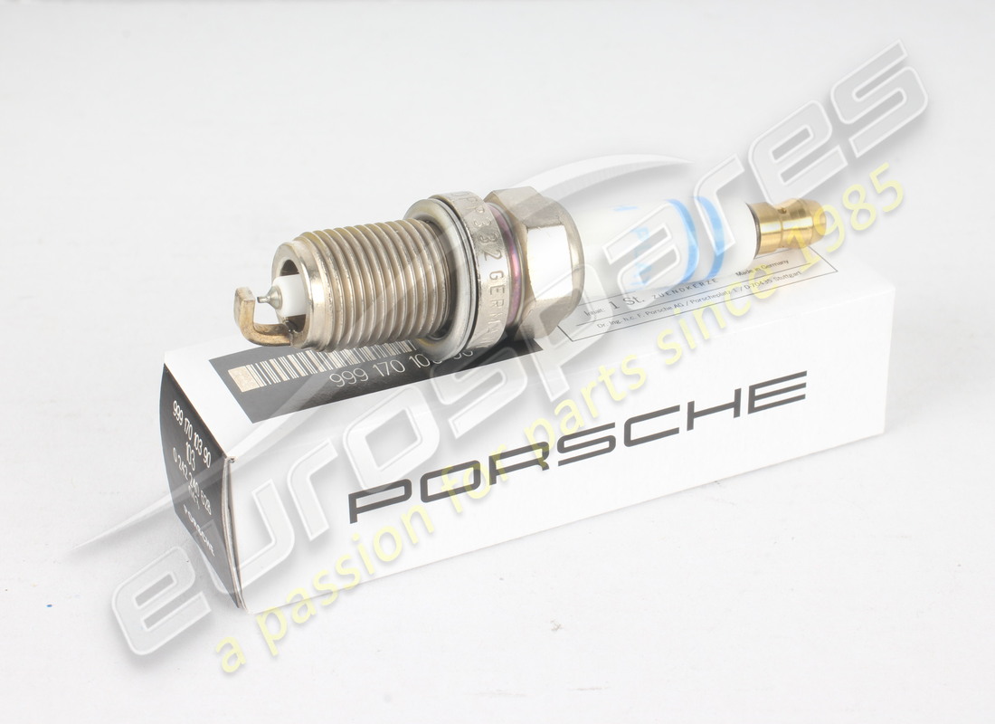 NEW PORSCHE SPARK PLUG. PART NUMBER 99917010390 (1) new porsche spark plug. part number 99917010390 (1)