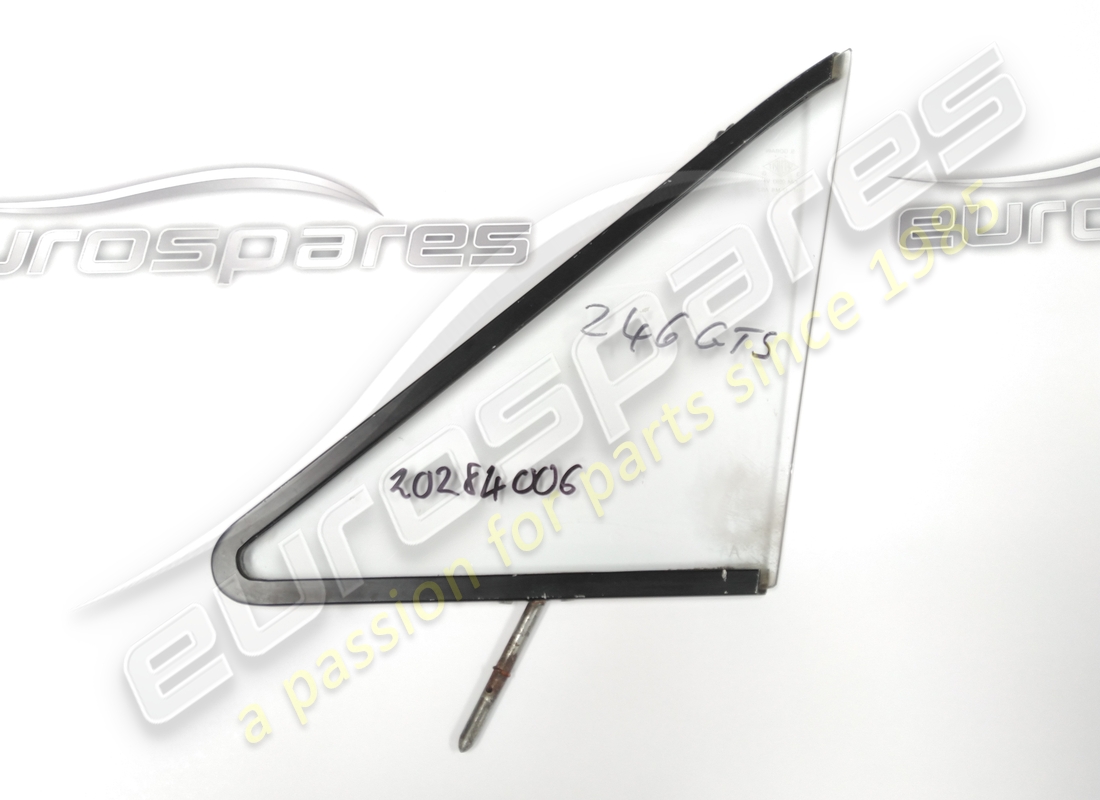USED Ferrari RH FRONT QUARTER LIGHT GLASS WITH FRAME GTS . PART NUMBER 20284006 (1)