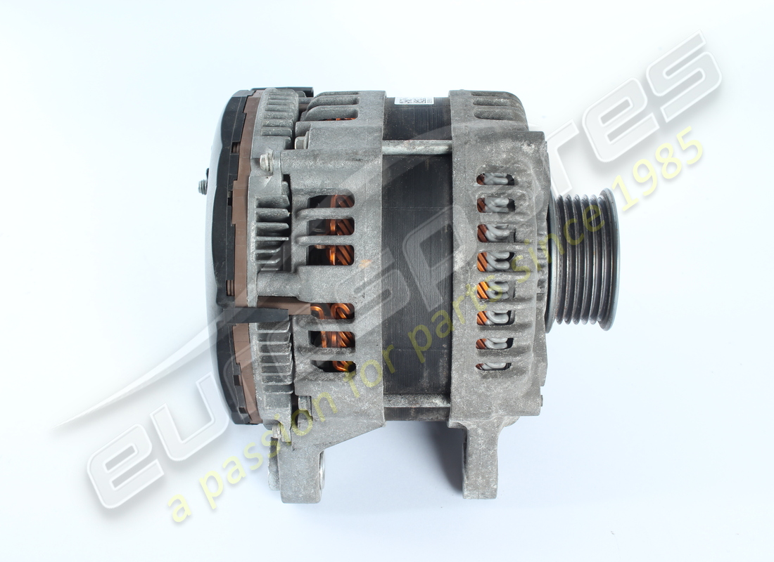 used lamborghini alternator 140-210a denso. part number 06e903024t (3)