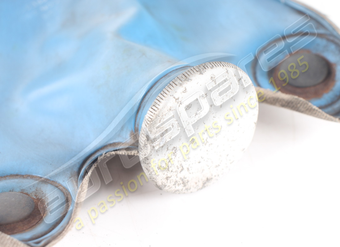 used ferrari windscreen washer bag with pump. part number 101563 (8)