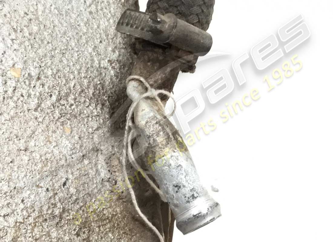 damaged ferrari lh fuel tank. part number 119140 (2)