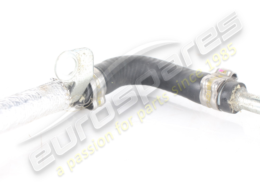 USED FERRARI WATER RETURN PIPE FROM LH TU. PART NUMBER 297747 (3) used ferrari water return pipe from lh tu. part number 297747 (3)